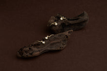 Sprout Out Diamond Earrings Pair